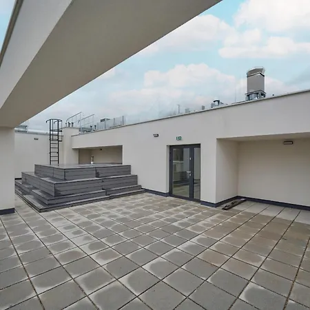 Modern Slonimskiego With Balcony By Renters * Wrocław